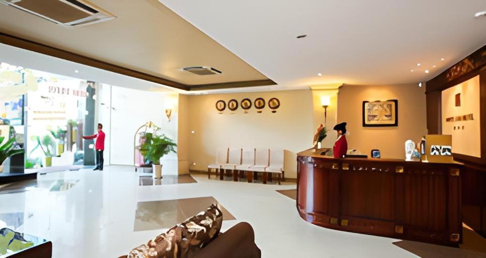 White Lion Hotel Thành Pho Ho Chí Minh Esterno foto