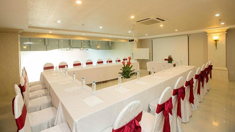 White Lion Hotel Thành Pho Ho Chí Minh Esterno foto